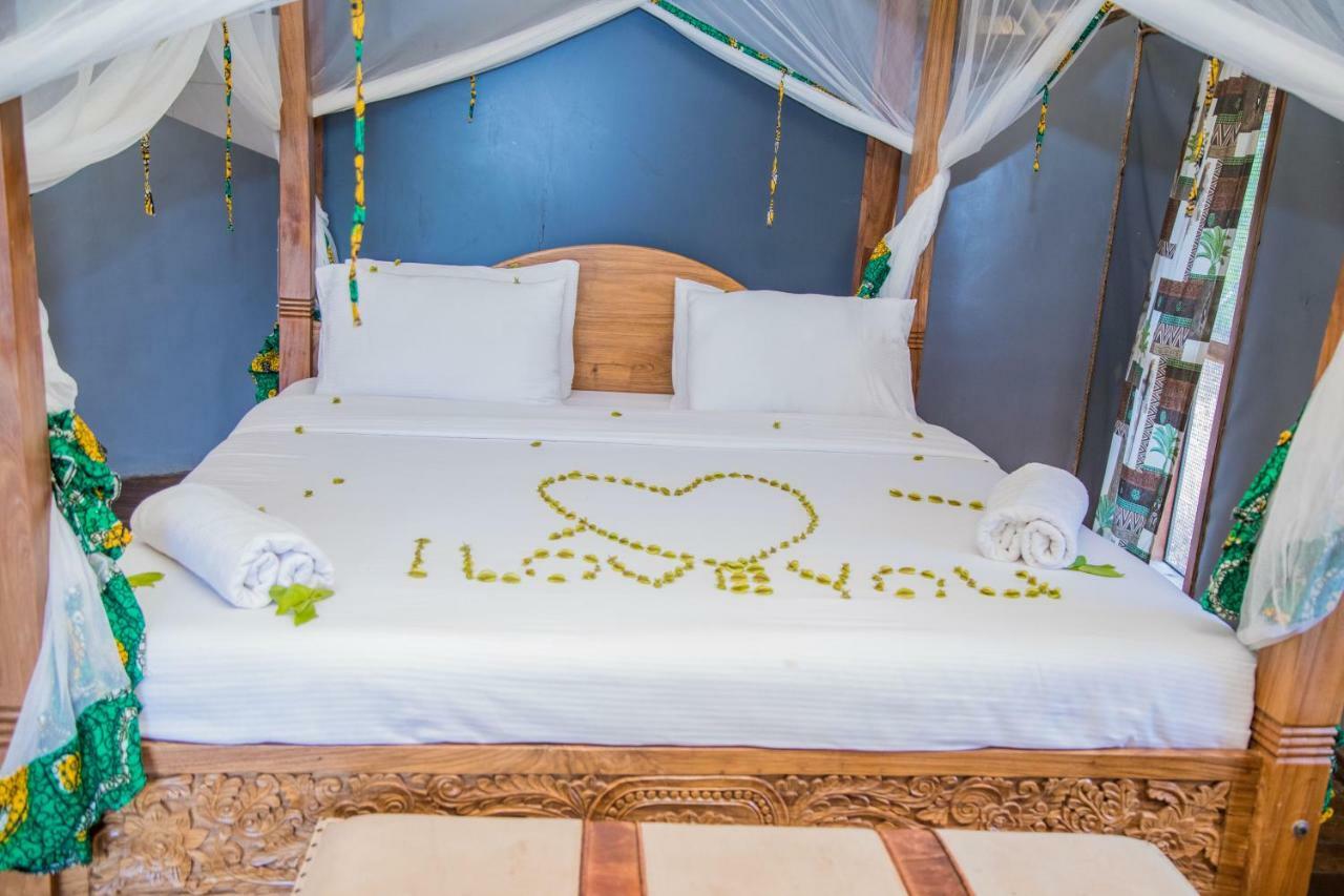 Ilusi Mabata Makali Luxury Tented Camp מראה חיצוני תמונה